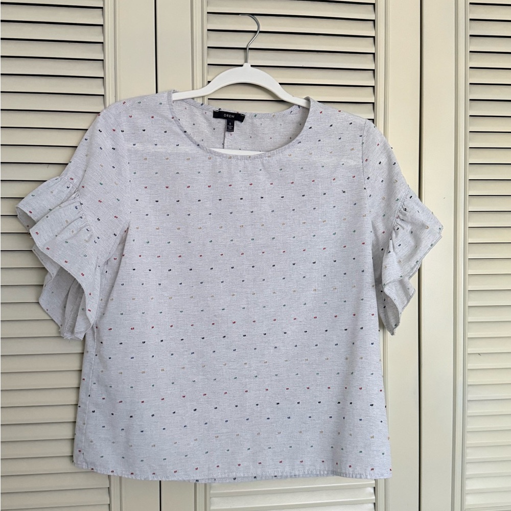 S 🩶 DREW Ruffle Sleeve Confetti Dot Short Sleeve